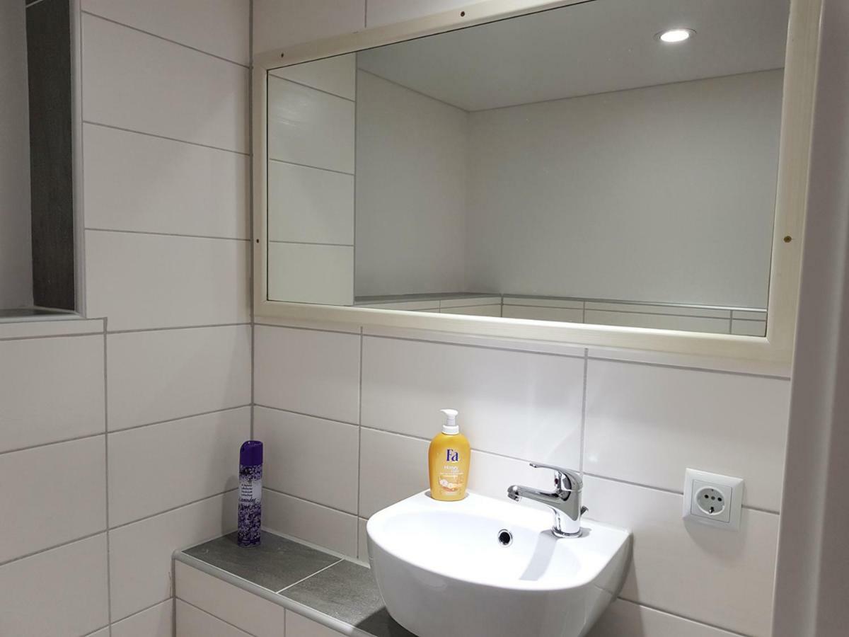 Monteurzimmer Obersulm Hotel ภายนอก รูปภาพ