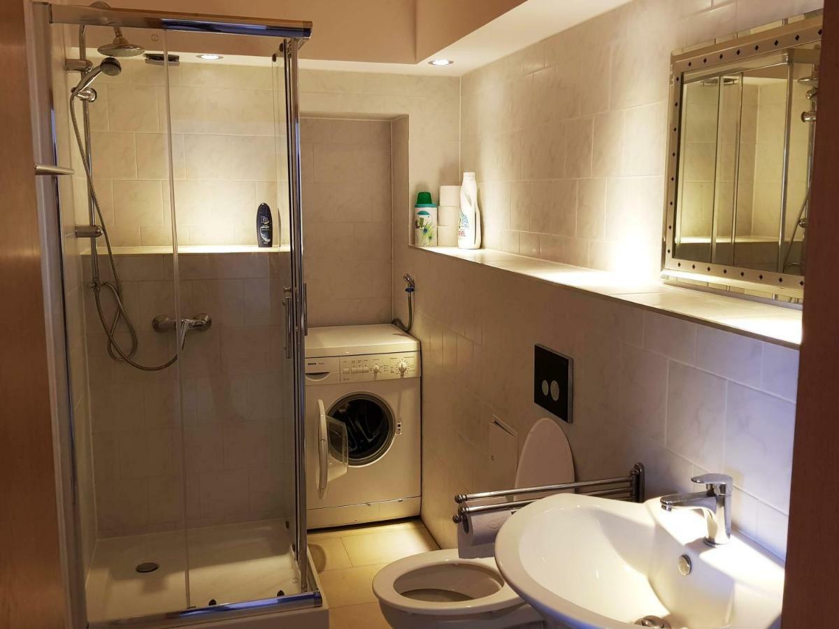 Monteurzimmer Obersulm Hotel ภายนอก รูปภาพ